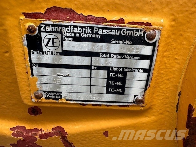 Liebherr a 902/912/922 zf axles complet 轴