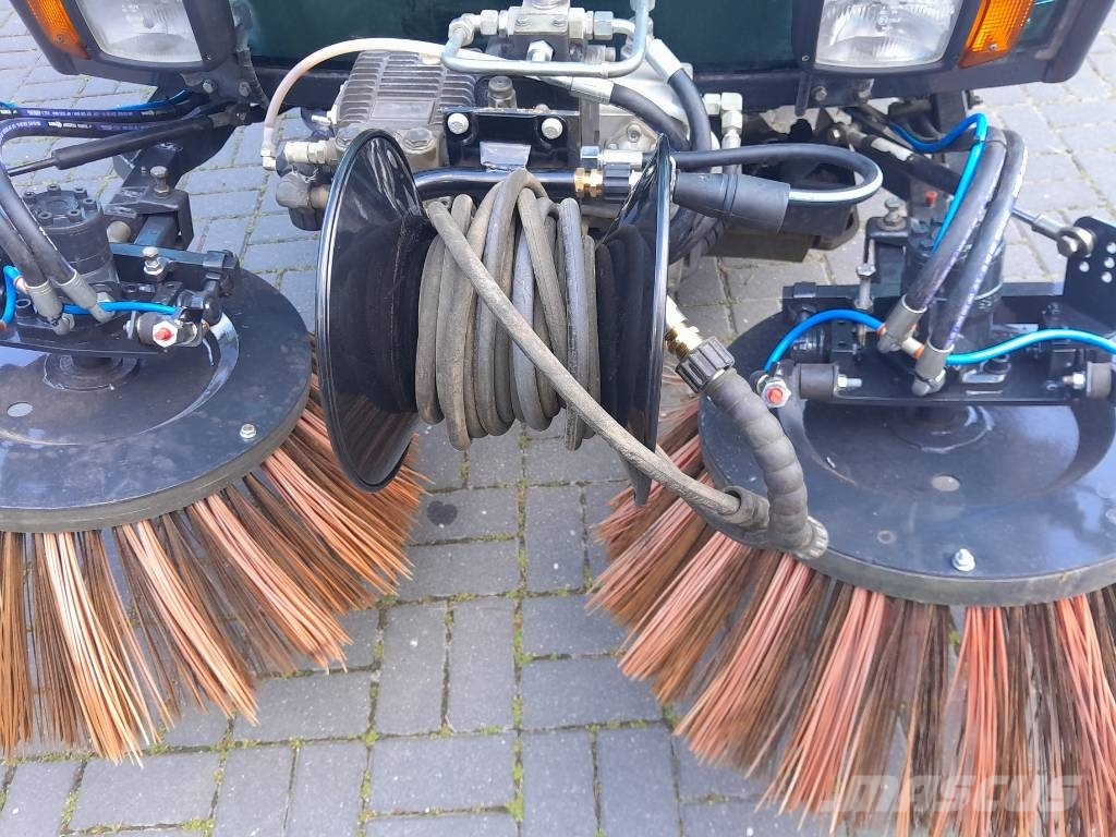 Schmidt Swingo 225 - 2004 EURO 3 / Zamiatarka Sweepers