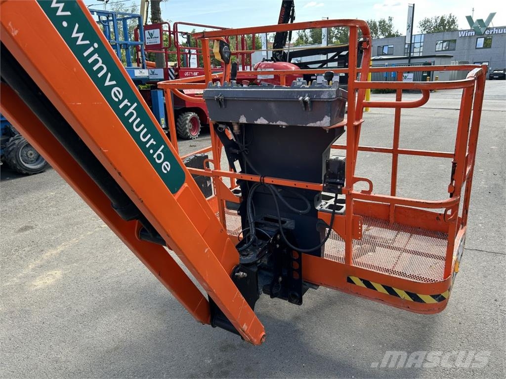 JLG 460SJ (4568) Teleskoop poomtõstukid