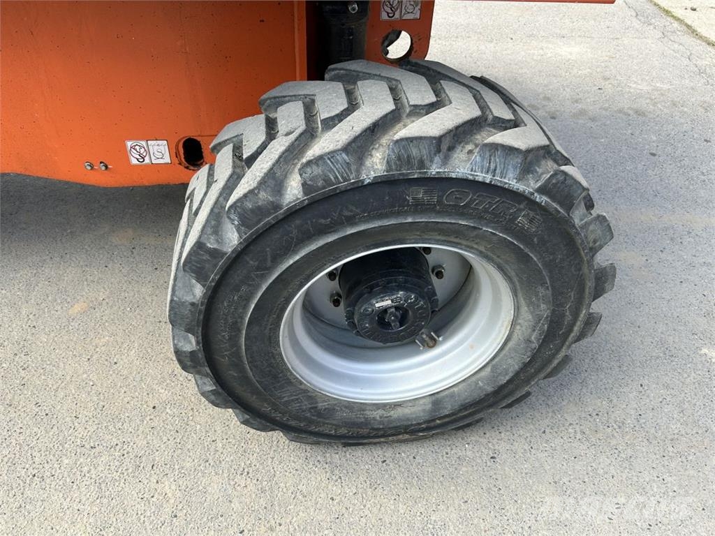 JLG 460SJ (4568) Teleskoop poomtõstukid