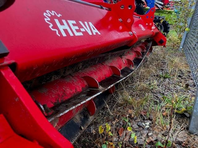 He-Va Top-Cutter Solo-Twin Muut maanmuokkauskoneet ja lisävarusteet