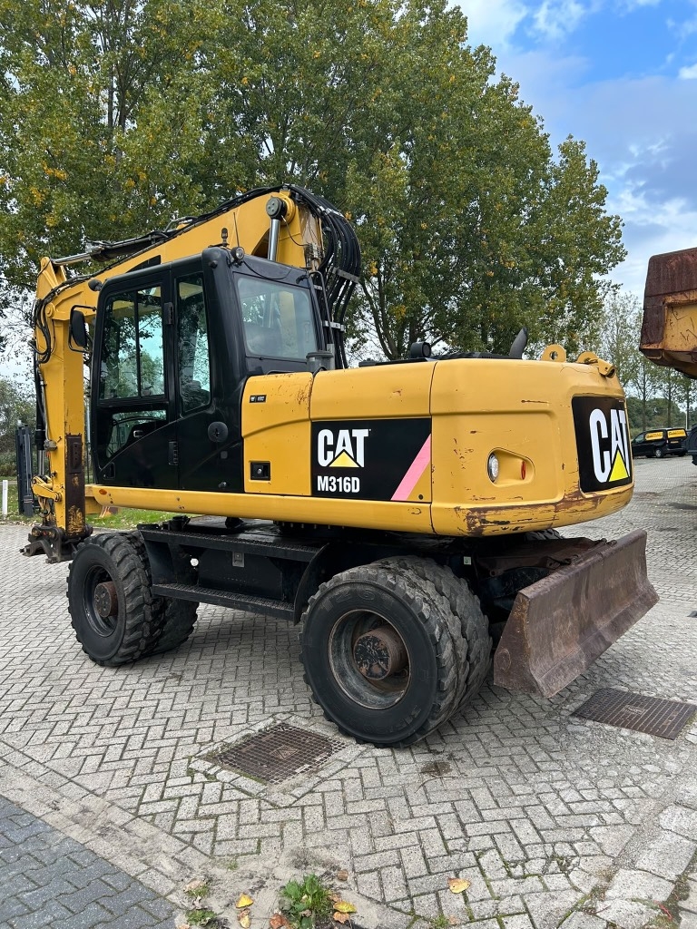 CAT M 316 D Ratasekskavaatorid