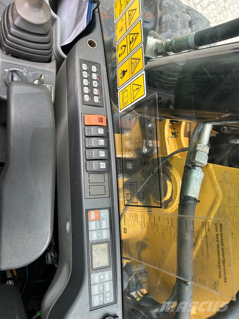 CAT M 316 D Ratasekskavaatorid