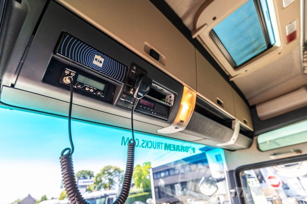MAN TGX 18.470 XXL BLS + KIPHYDR. Vetopöytäautot