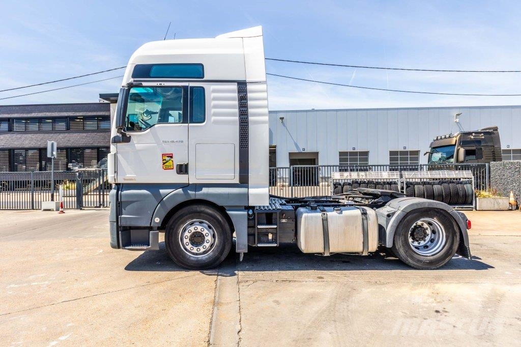 MAN TGX 18.470 XXL BLS + KIPHYDR. Vetopöytäautot