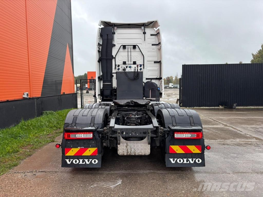 Volvo FH 540 6x2 GLOBE XL / HYDRAULICS / RETARDER / DOUB 牵引车