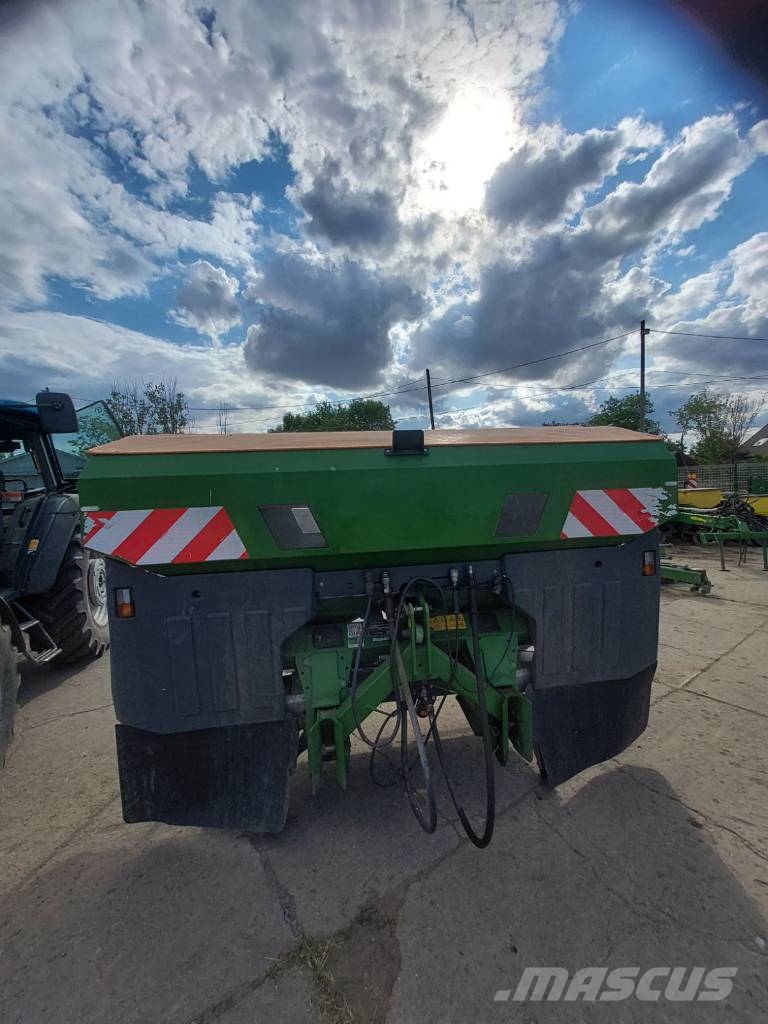 Amazone ZA-TS 3200 Hydro معدات فرد المواد المعدنية