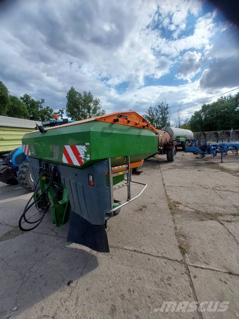 Amazone ZA-TS 3200 Hydro معدات فرد المواد المعدنية