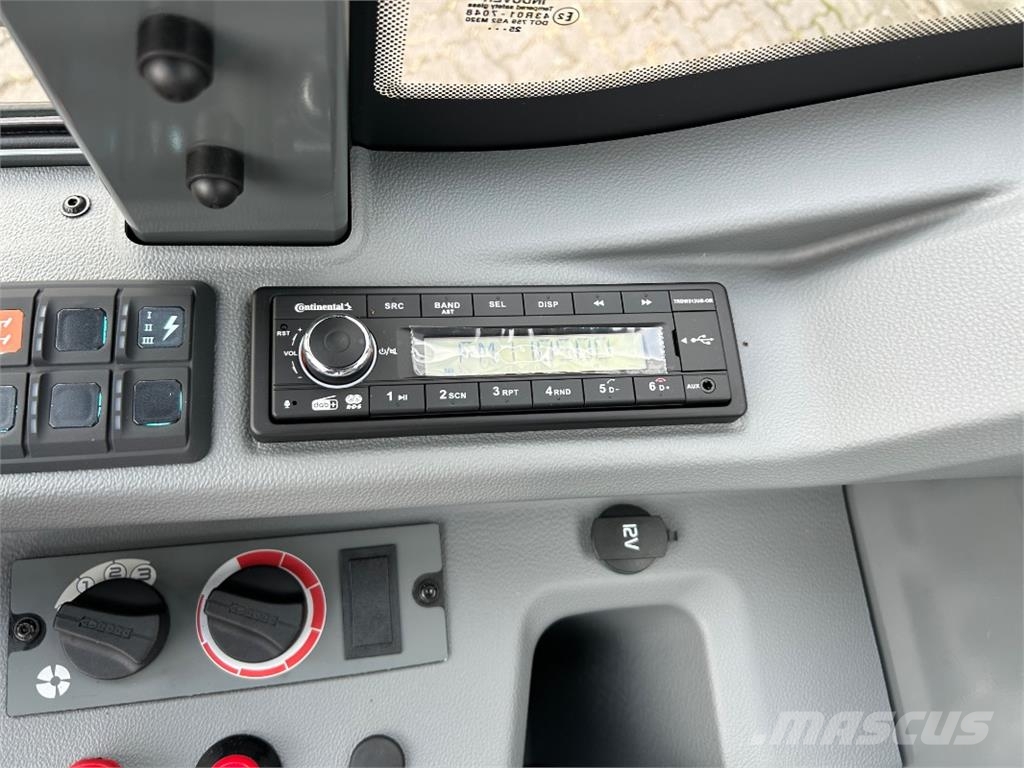 Kramer KL 36.5L Kolesni nakladalci