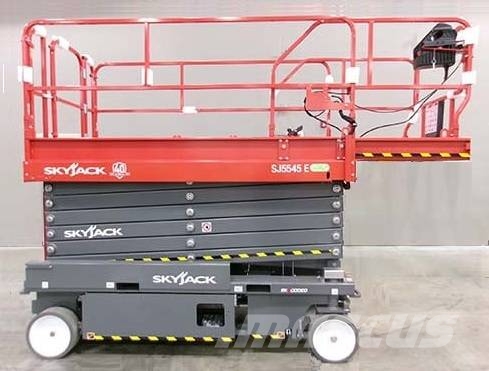 SkyJack SJ5545 E - 15.54m - 350kg رافعات مقصية الشكل