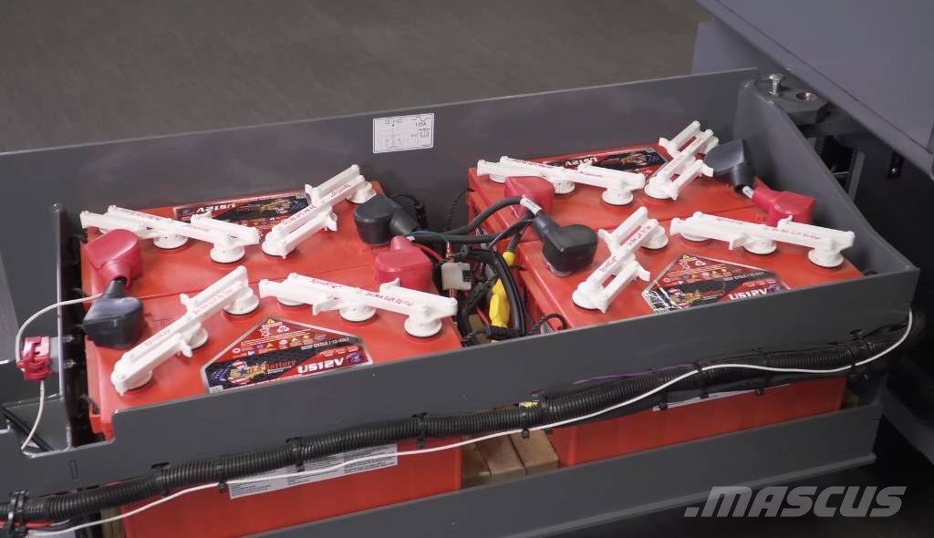 SkyJack SJ5545 E - 15.54m - 350kg رافعات مقصية الشكل
