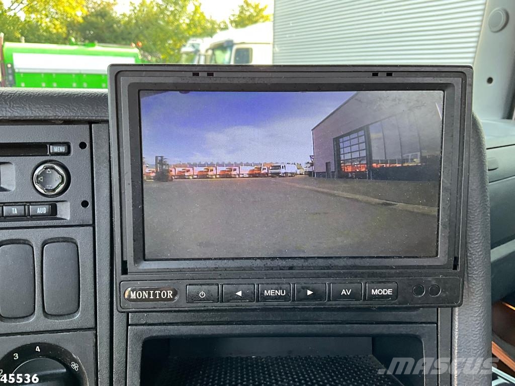 Scania P 340 Euro 6 CNG HMF 25 Tonmeter laadkraan Kiper tovornjaki