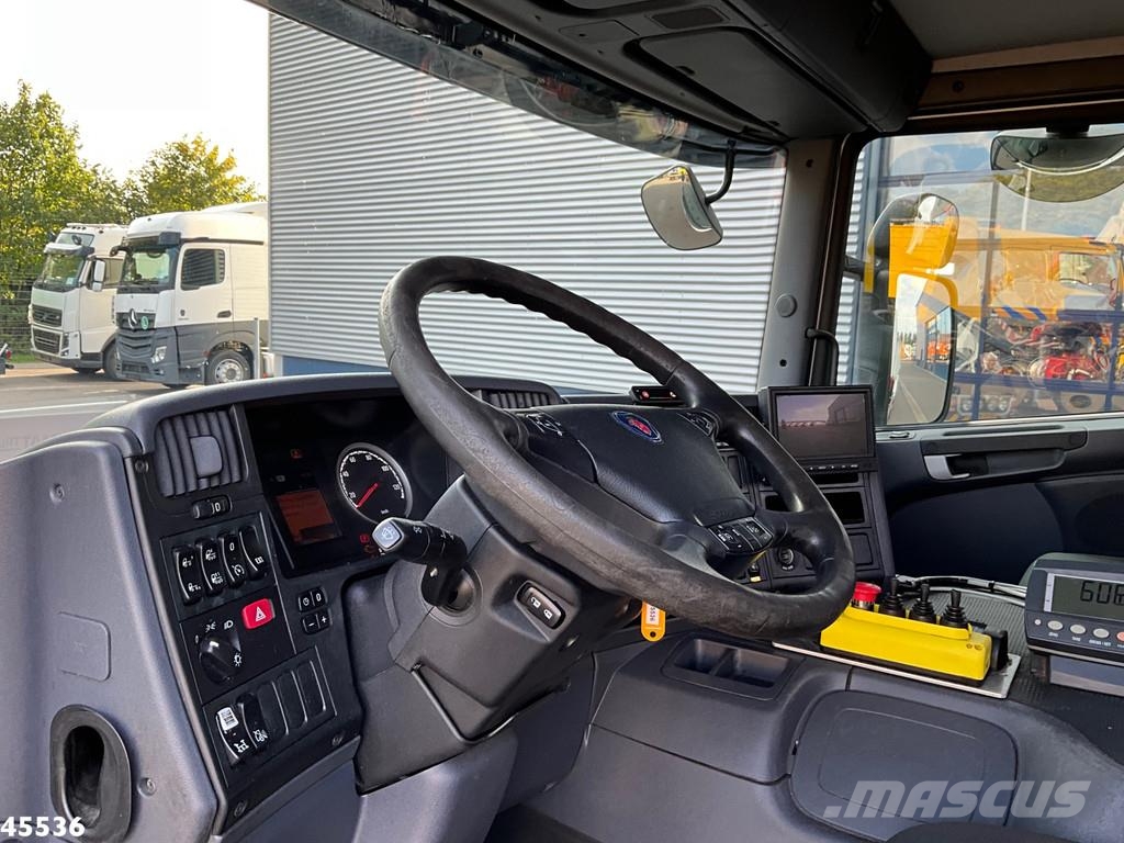 Scania P 340 Euro 6 CNG HMF 25 Tonmeter laadkraan Kiper tovornjaki