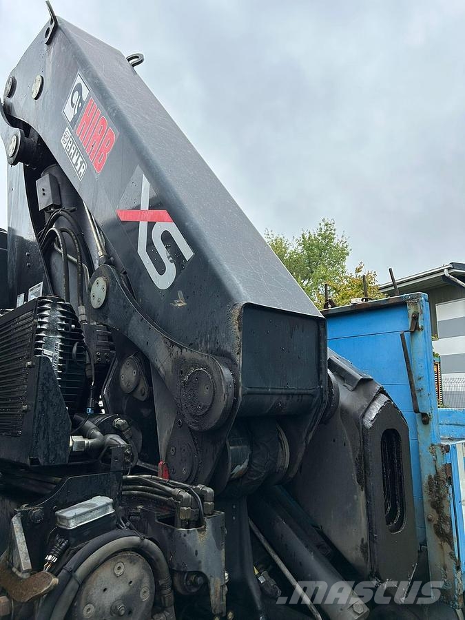 Iveco ADT20T45 6X4 + Hiab XS377 E-5 HiPro Allterrängkranar
