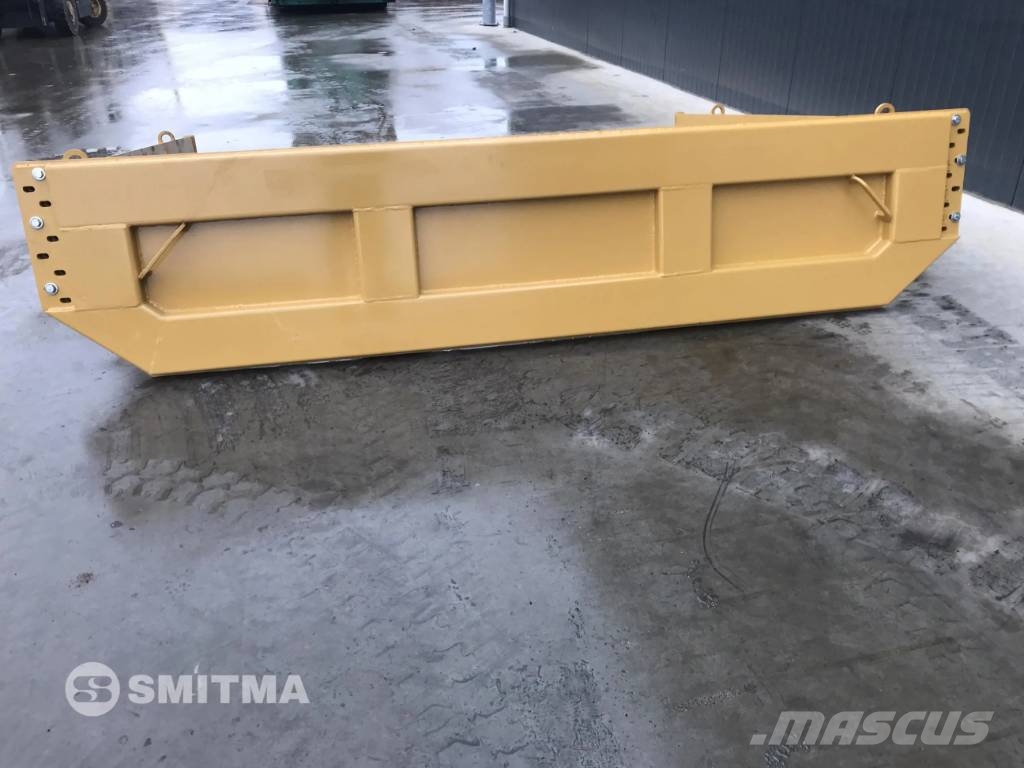 CAT 735B Πτυσσόμενες πόρτες (Tailgates)