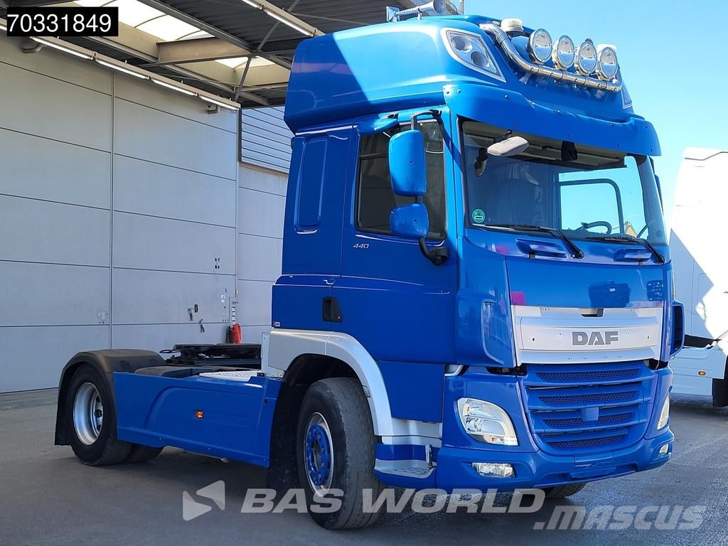 DAF CF 440 4X2 SC Standklima Camiones tractor