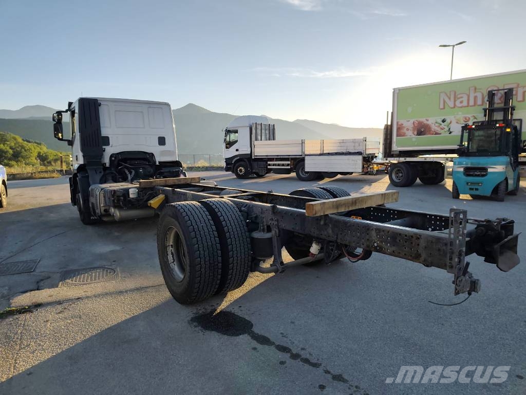 Iveco Stralis 190 S42 Camiones portacoches