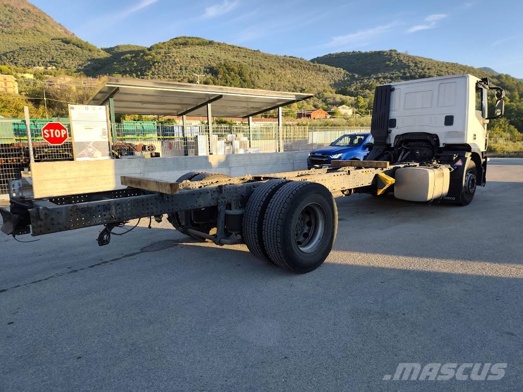 Iveco Stralis 190 S42 Camiones portacoches