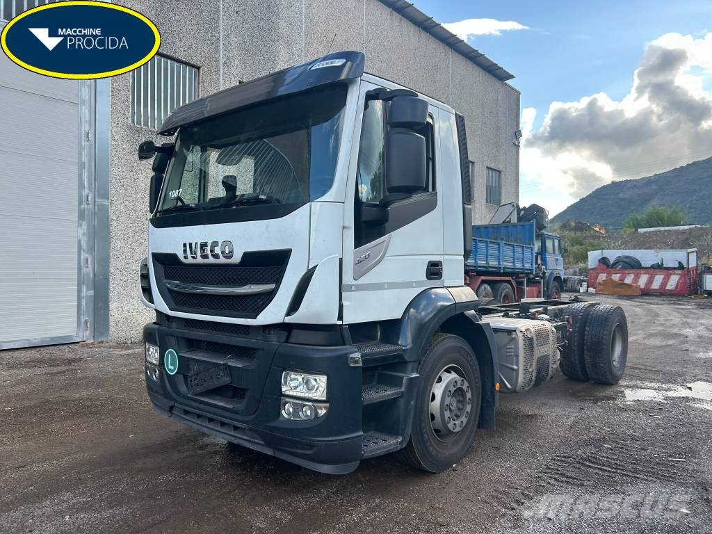 Iveco Stralis 190 S42 Biltransportere