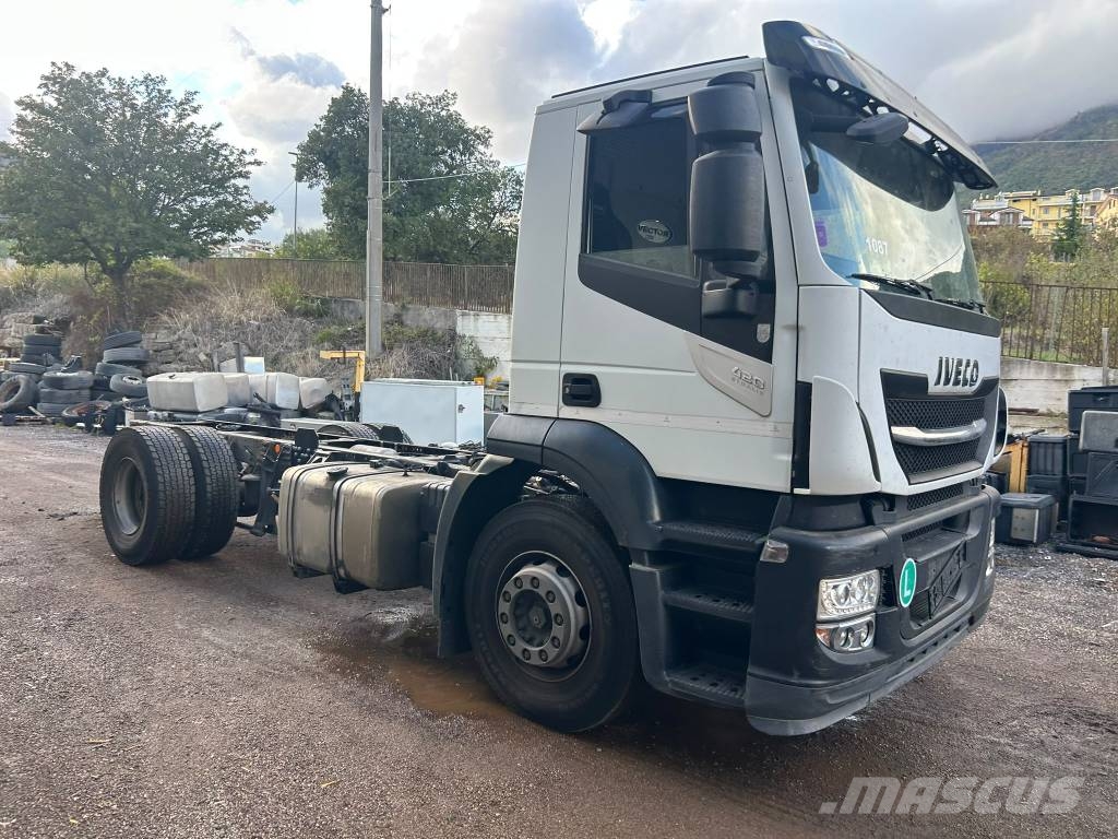 Iveco Stralis 190 S42 Biltransportere