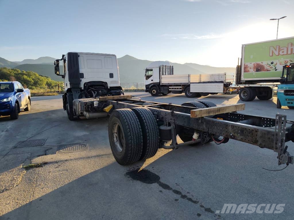 Iveco Stralis 190 S42 Camiones portacoches