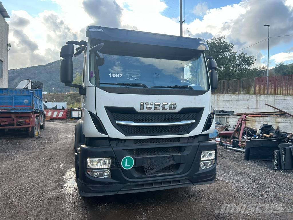 Iveco Stralis 190 S42 Biltransportere