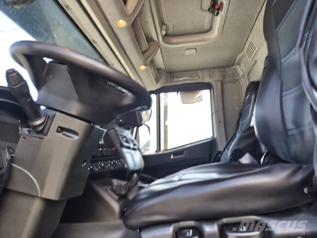 Iveco Stralis 190 S42 Trasportatore per veicoli