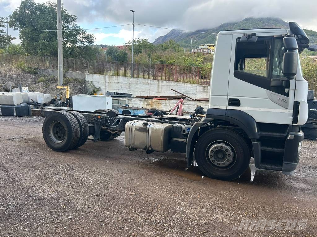 Iveco Stralis 190 S42 Biltransportere