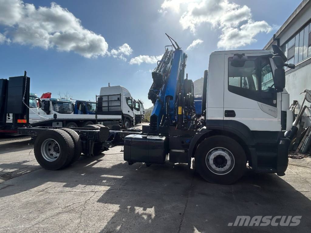 Iveco Stralis 190 S42 クレーントラック、ユニック車