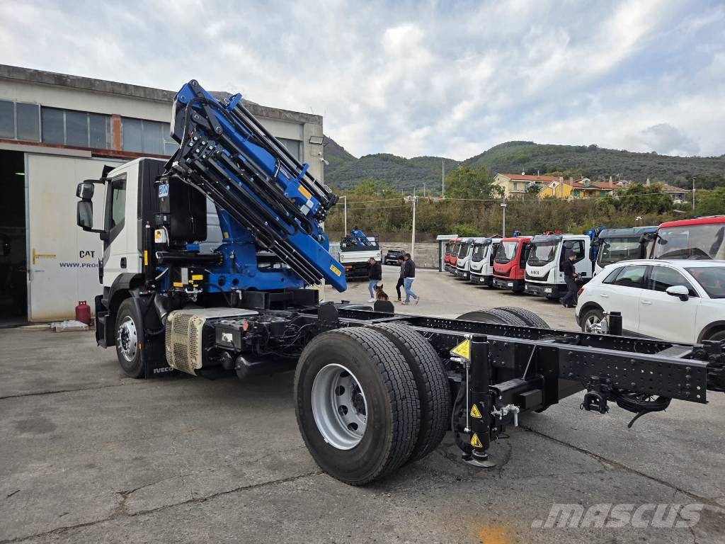 Iveco Stralis 190 S42 Kranwagen