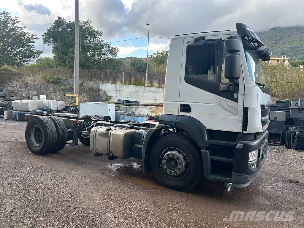 Iveco Stralis 190 S42 Biltransportere