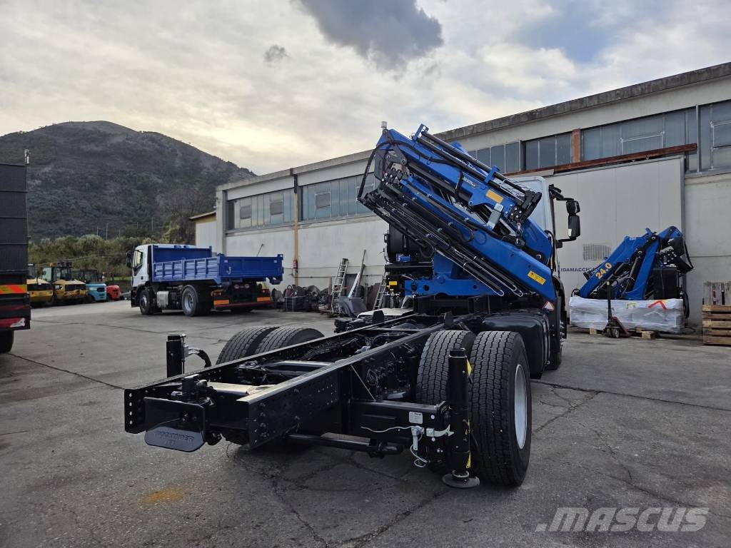 Iveco Stralis 190 S42 Kranwagen