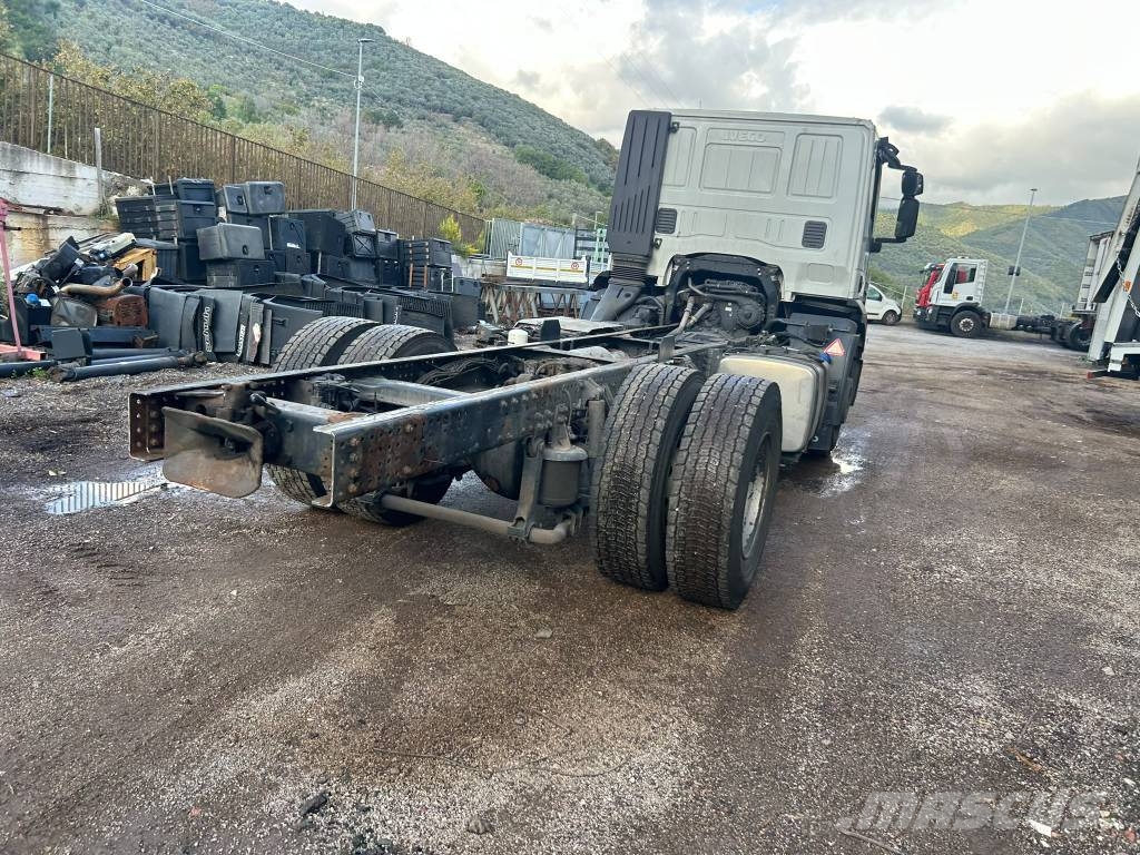 Iveco Stralis 190 S42 Biltransportere
