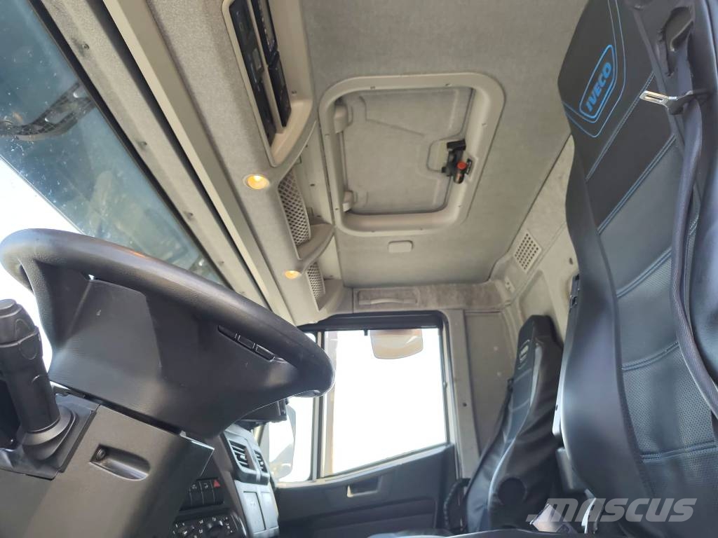 Iveco Stralis 190 S42 Trasportatore per veicoli