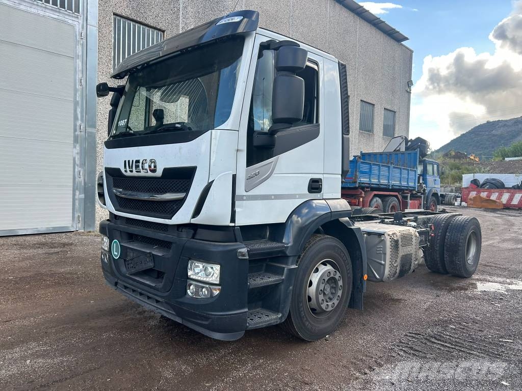 Iveco Stralis 190 S42 Biltransportere