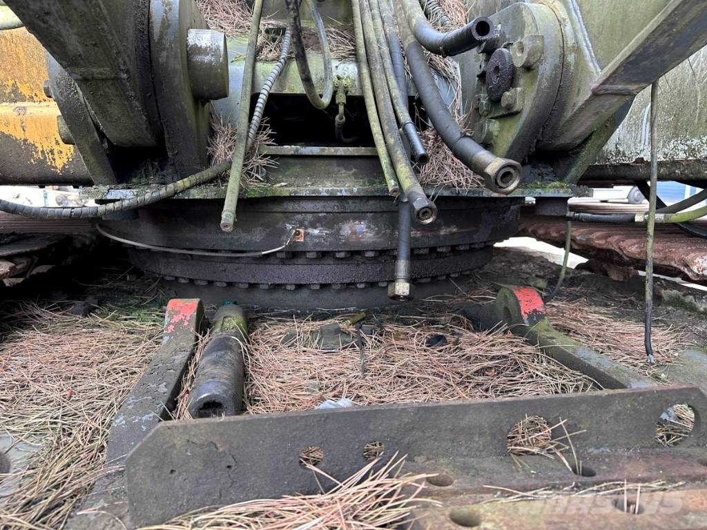 Liebherr LRB 155 for parts breaking dismantling Mašine za zabijanje stubova