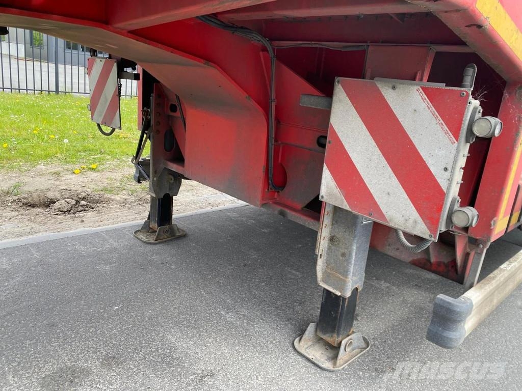 Kässbohrer LOWBED Lowbed LB3E Low loader-semi-trailers