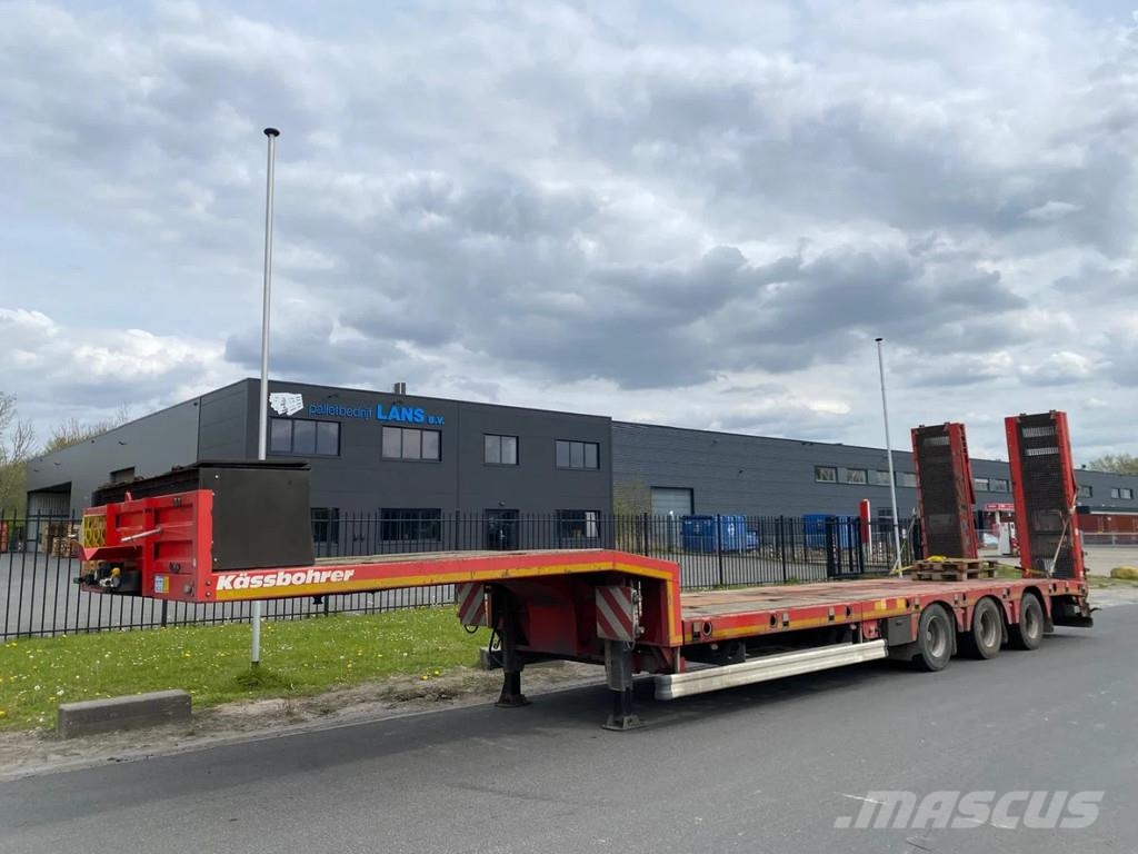 Kässbohrer LOWBED Lowbed LB3E Low loader-semi-trailers