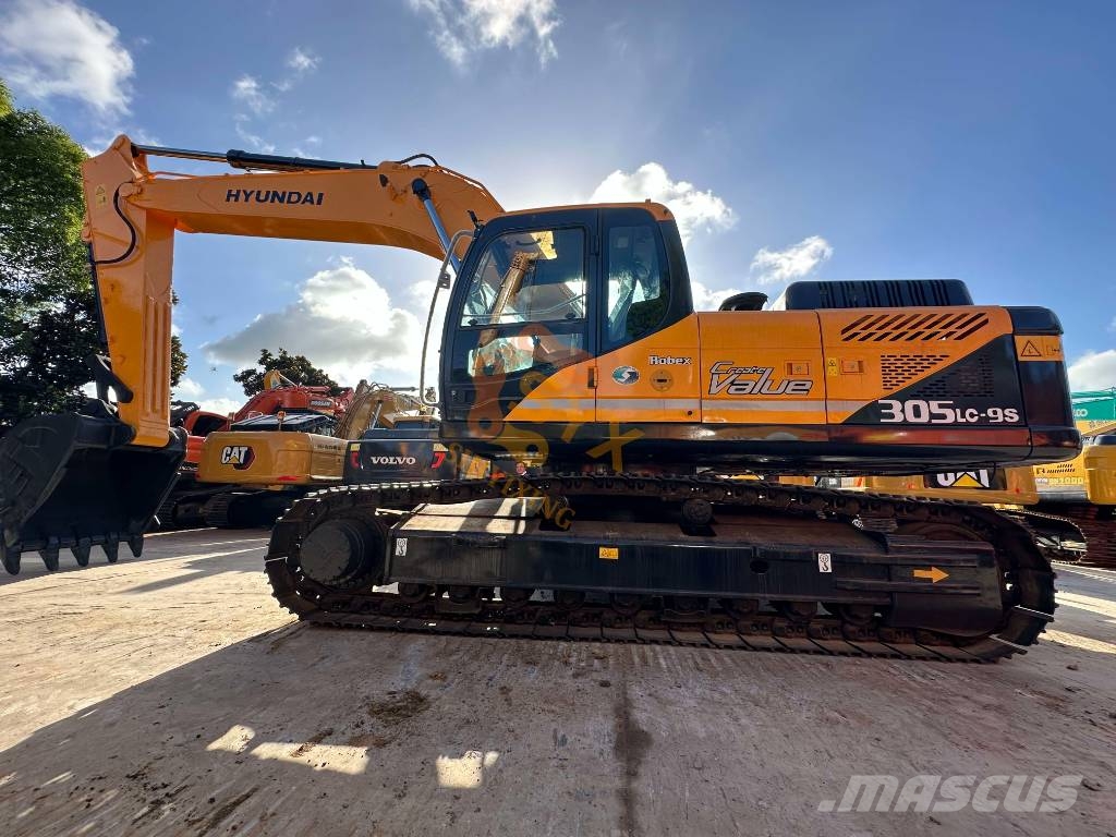 Hyundai 305 Raupenbagger