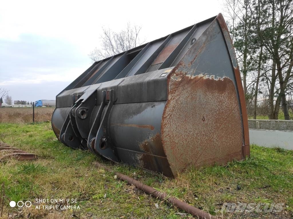 Liebherr L566 L576 L580 Kopad