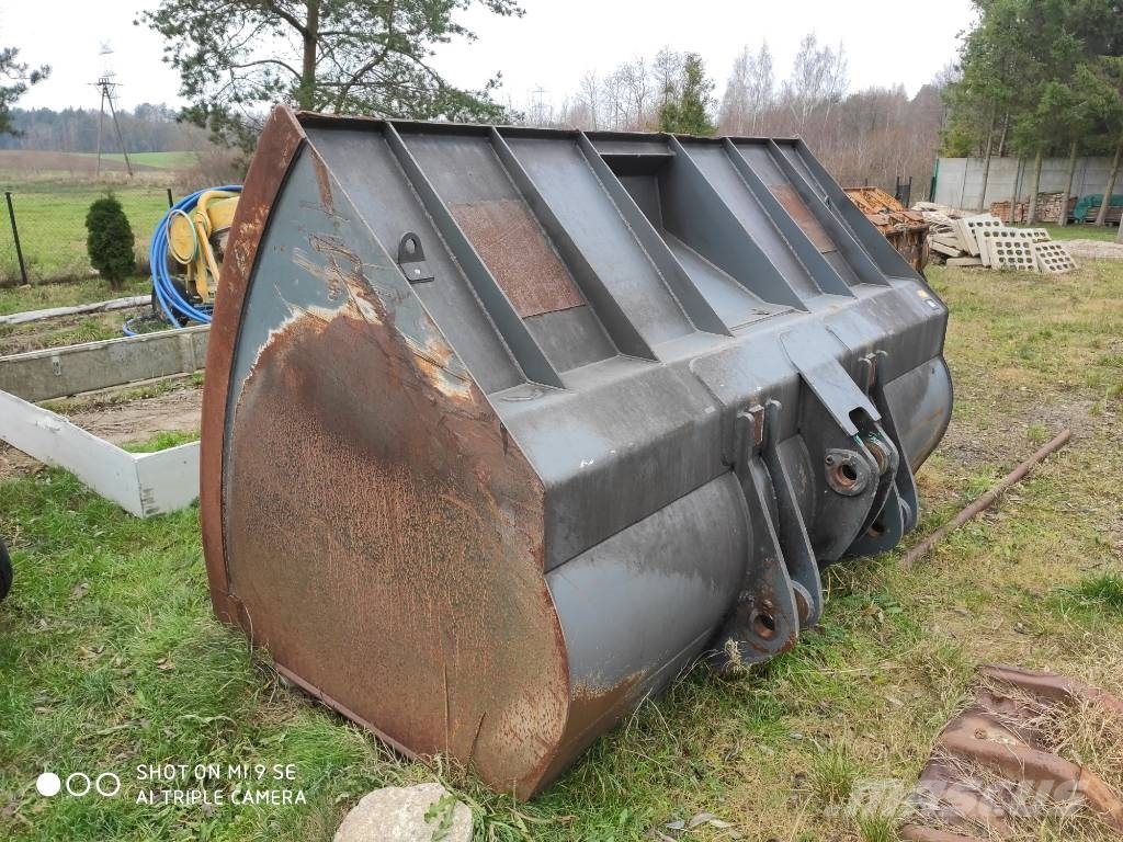 Liebherr L566 L576 L580 Kopad