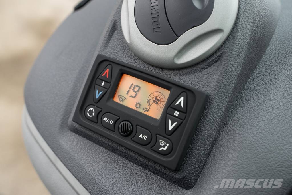 Manitou MLT 738 Teleskopiniai krautuvai žemės ūkiui