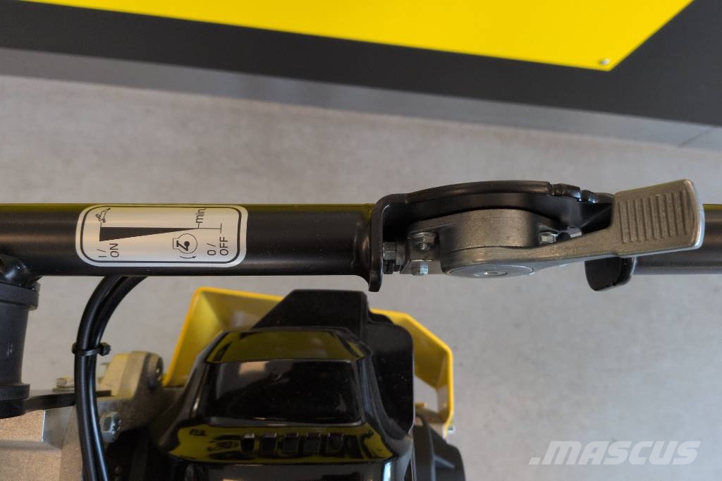 Bomag BT30 Stamp Finns för omgående leverans Stampfer