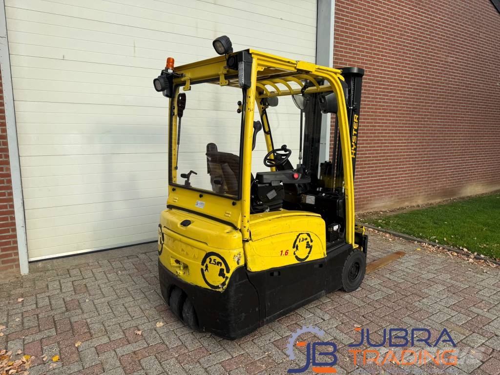 Hyster J1.6XNT LWB شاحنات ذات رافعات شوكية تعمل بالكهرباء