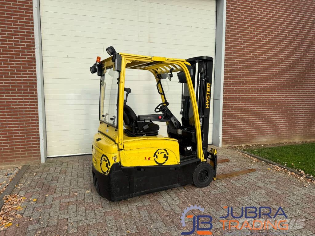 Hyster J1.6XNT LWB شاحنات ذات رافعات شوكية تعمل بالكهرباء