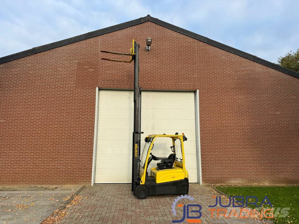 Hyster J1.6XNT LWB شاحنات ذات رافعات شوكية تعمل بالكهرباء