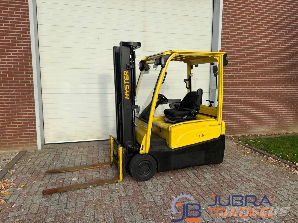 Hyster J1.6XNT LWB شاحنات ذات رافعات شوكية تعمل بالكهرباء