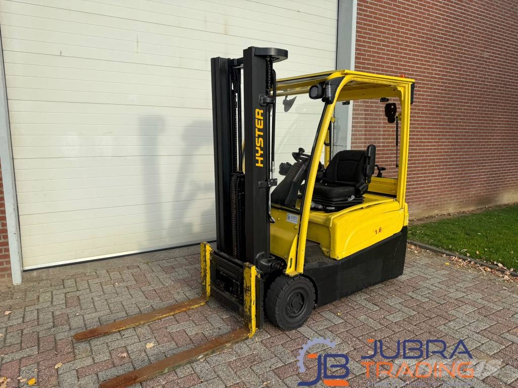 Hyster J1.6XNT LWB شاحنات ذات رافعات شوكية تعمل بالكهرباء