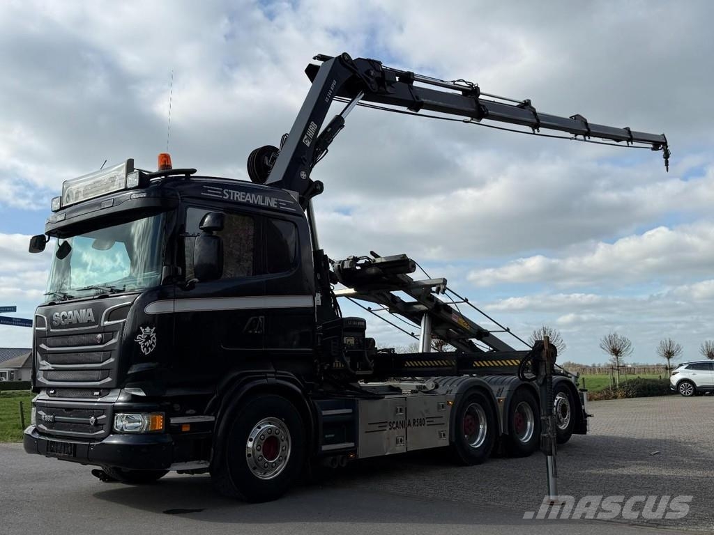 Scania R580 V8 8x4 !!TRIPLE HIAB 24 TM CRANE!!CONTAINERSY Camiones elevadores de gancho