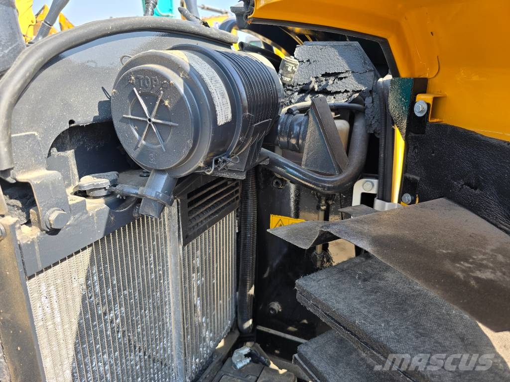 Komatsu PC30 Mini bageri < 7t